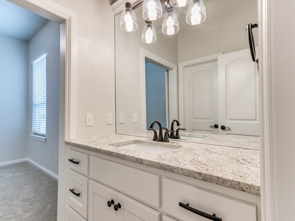 10709 Quail Reserve Home Bathroom Sink