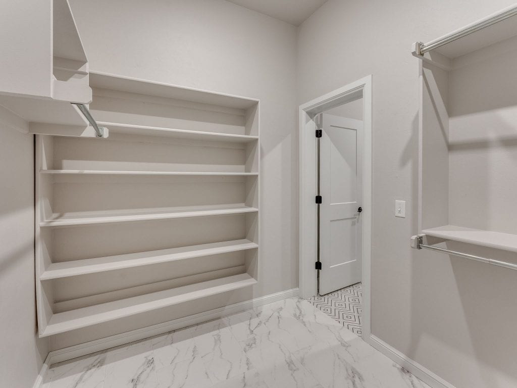 22960 Cooper Circle storage area