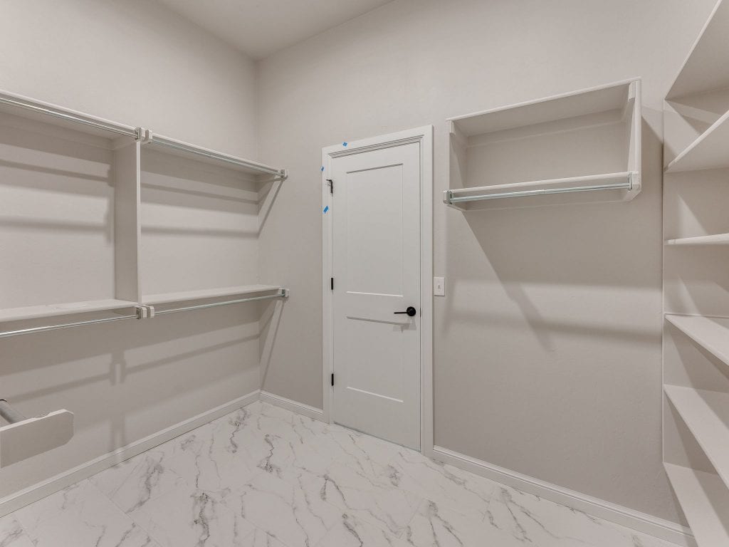 22960 Cooper Circle storage area