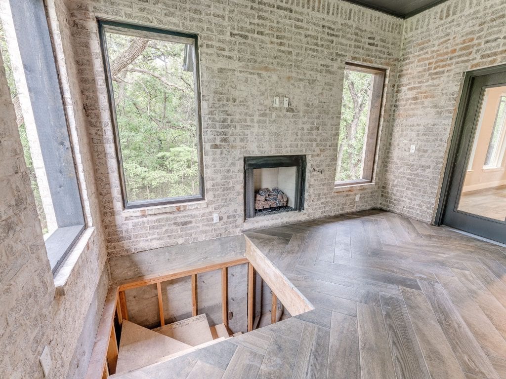 22960 Cooper Circle top floor
