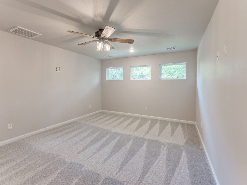 22960 Cooper Circle bedroom