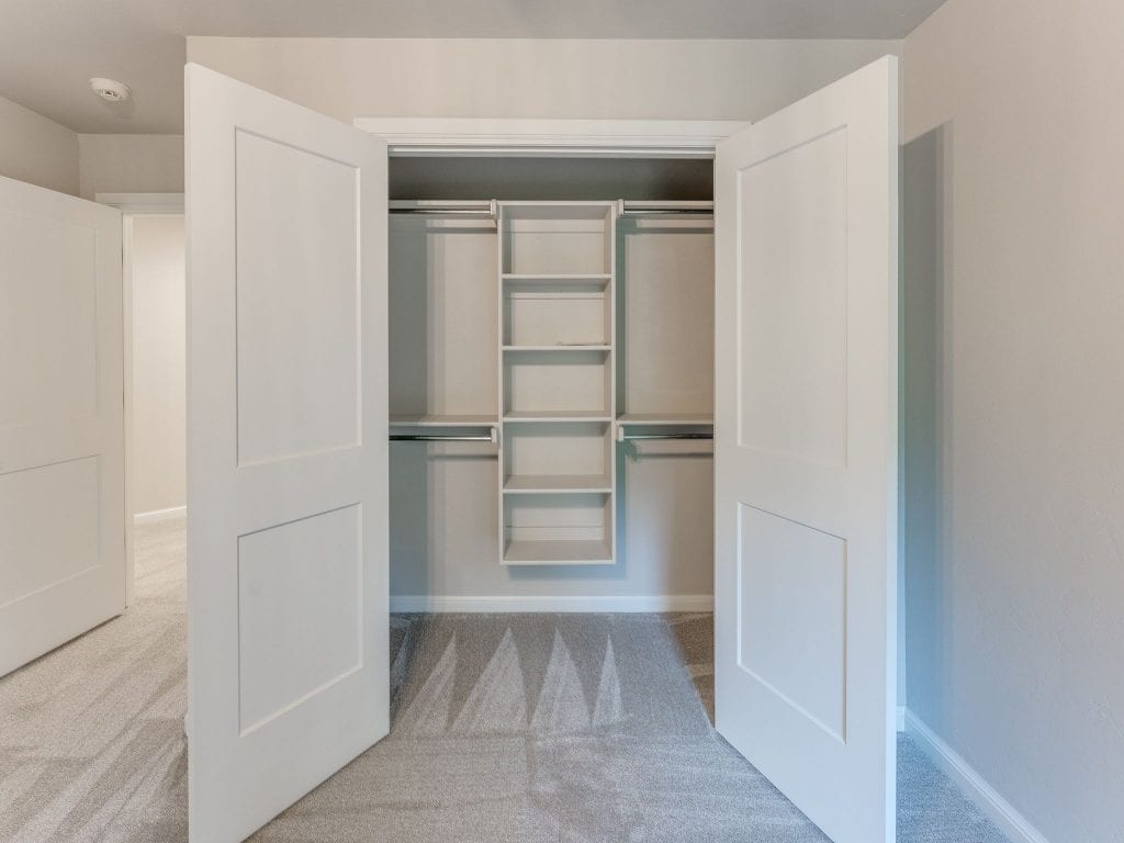 22960 Cooper Circle closet space