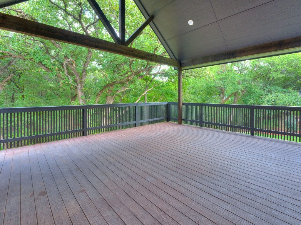 22960 Cooper Circle patio