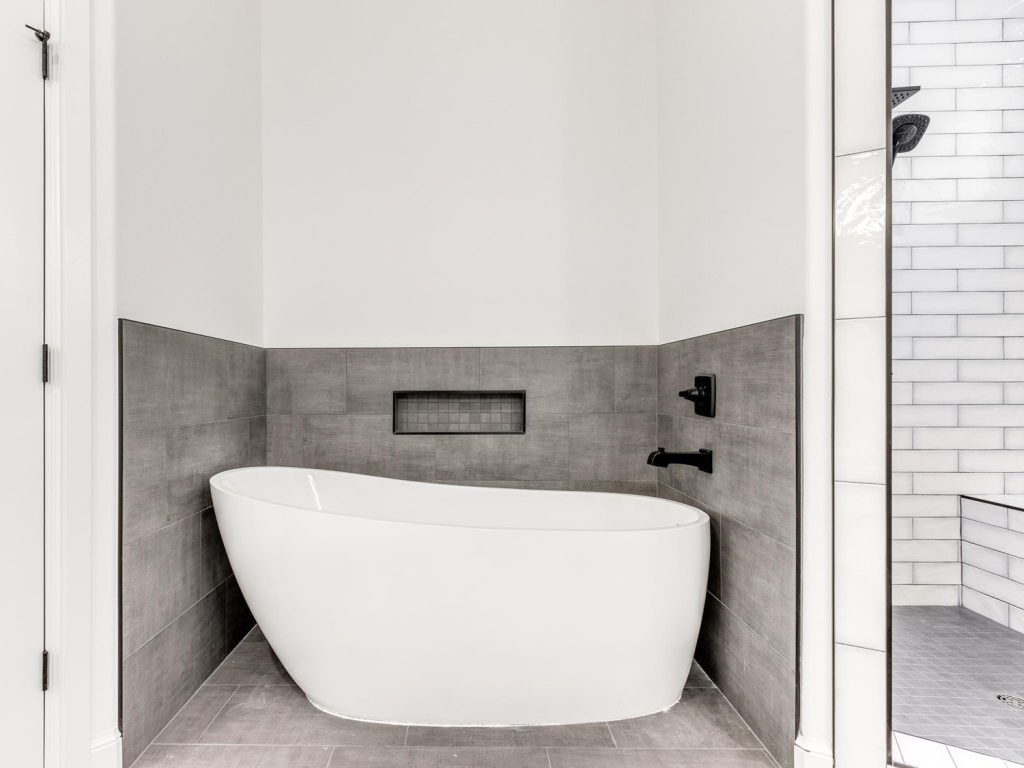 bathtub