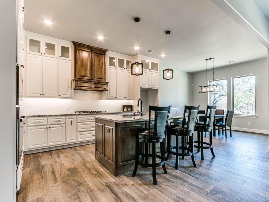 view of kitchen with island/breakfast bar