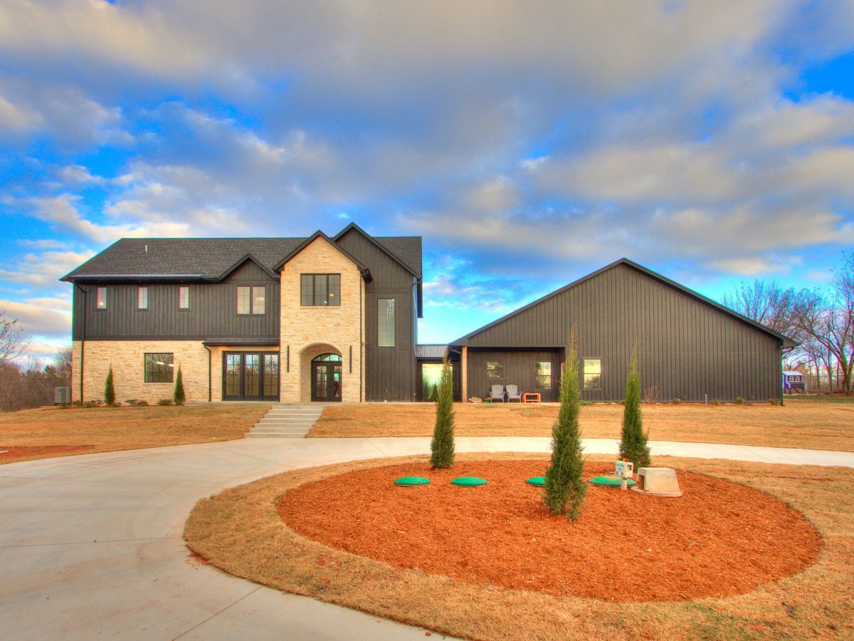 Driveway view of 11801 SW 119th St